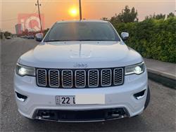 جیپ گراند شیرۆکی